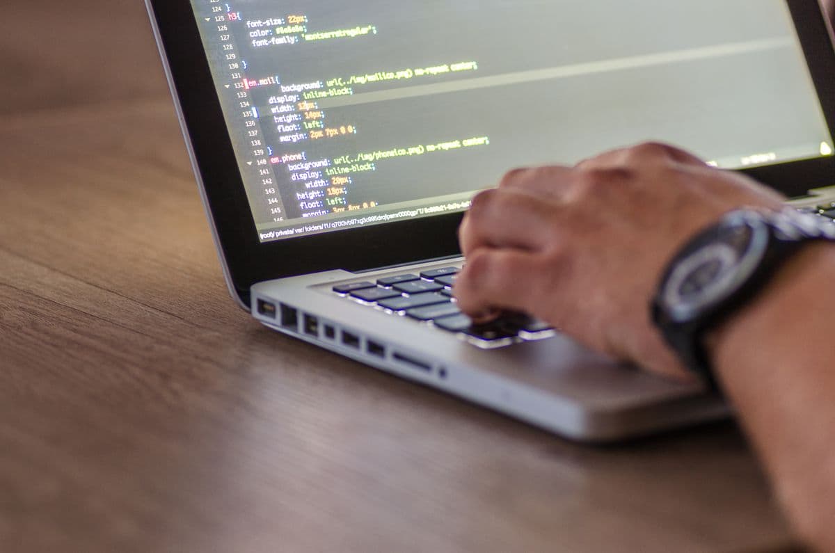 Implementação de código de tracking de conversões Pixel e Conversions API