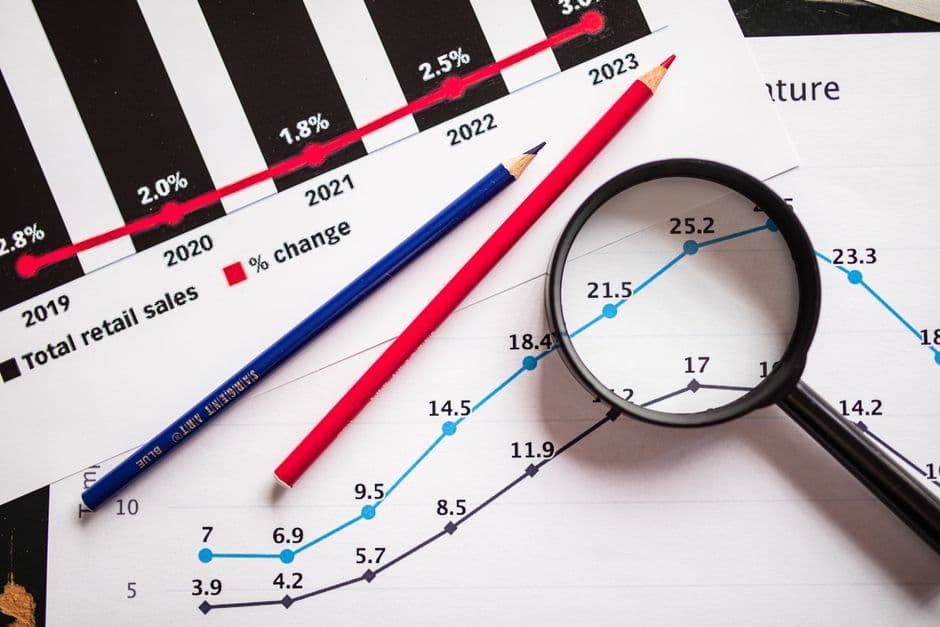 Relatório mensal de evolução de SEO Relatório de crescimento de posicionamento orgânico no Google